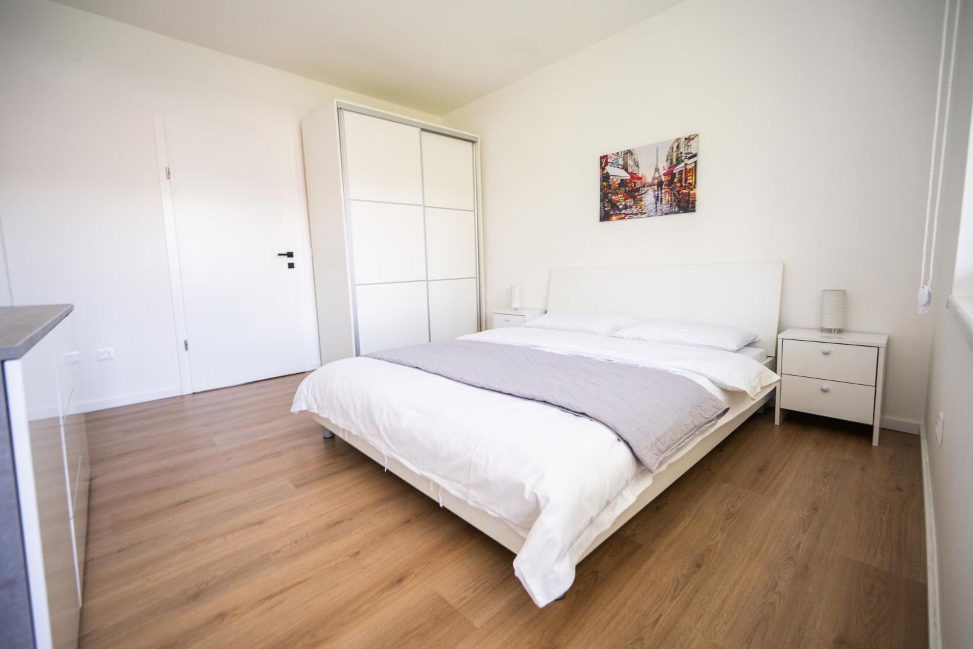 Bright 2Bdr Apartment With Balcony - Free Parking Sarajewo Zewnętrze zdjęcie