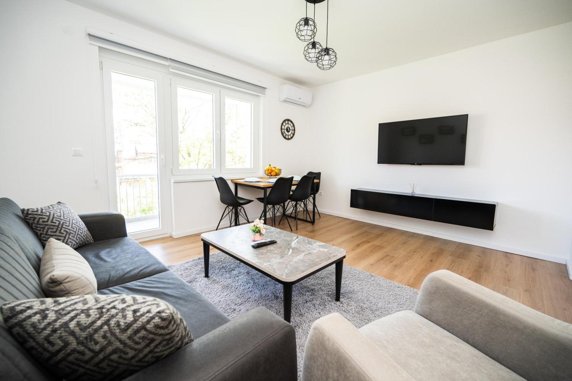 Bright 2Bdr Apartment With Balcony - Free Parking Sarajewo Zewnętrze zdjęcie
