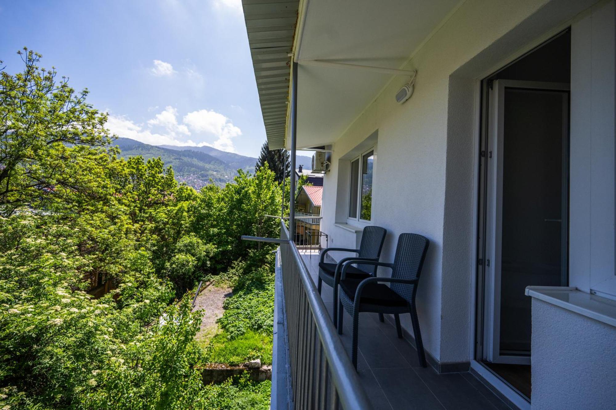 Bright 2Bdr Apartment With Balcony - Free Parking Sarajewo Zewnętrze zdjęcie