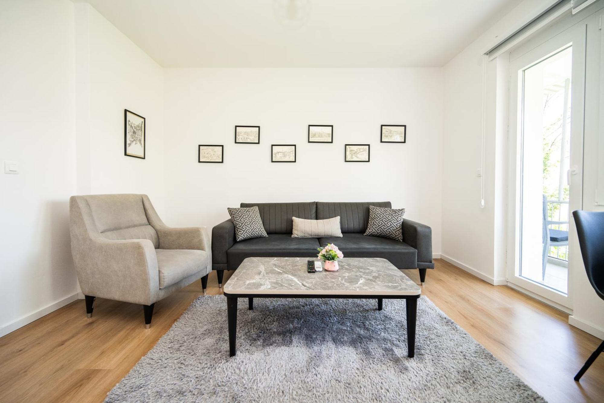 Bright 2Bdr Apartment With Balcony - Free Parking Sarajewo Zewnętrze zdjęcie